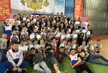 В Шахтах прошли областные соревнования по чирлидингу — 161.ru